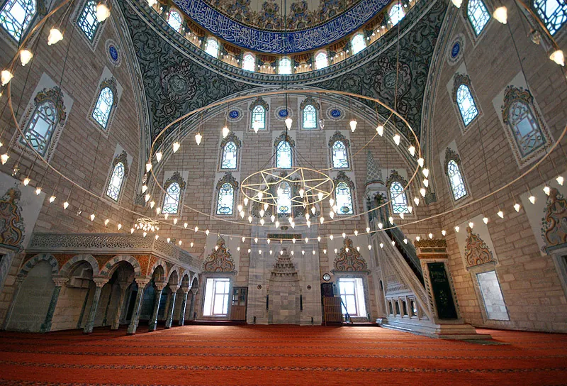 Yıldırım Beyazıt Camii